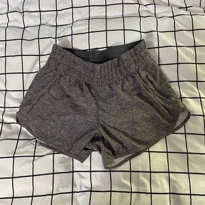 Lululemon Tracker V 4” short